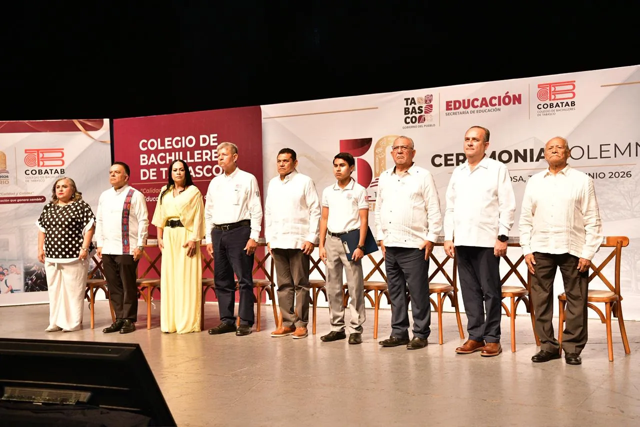 Cobatab cumple 50 años con reconocimientos a docentes