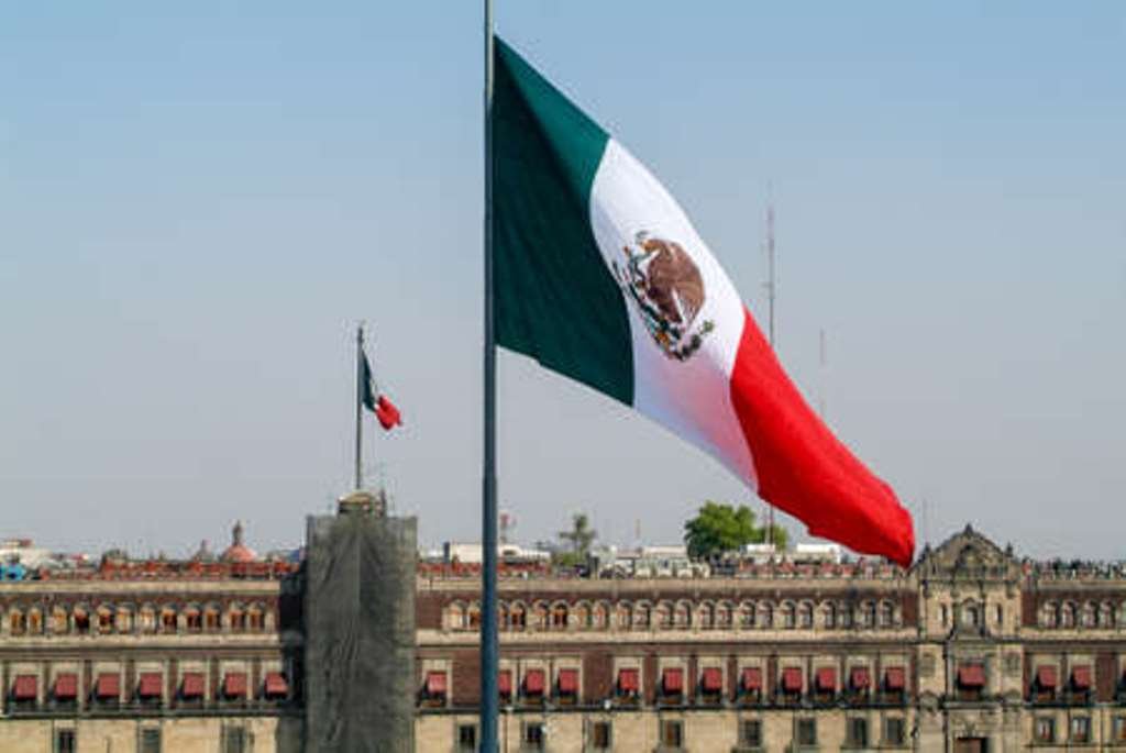 México debe responder a posibles aranceles de EU