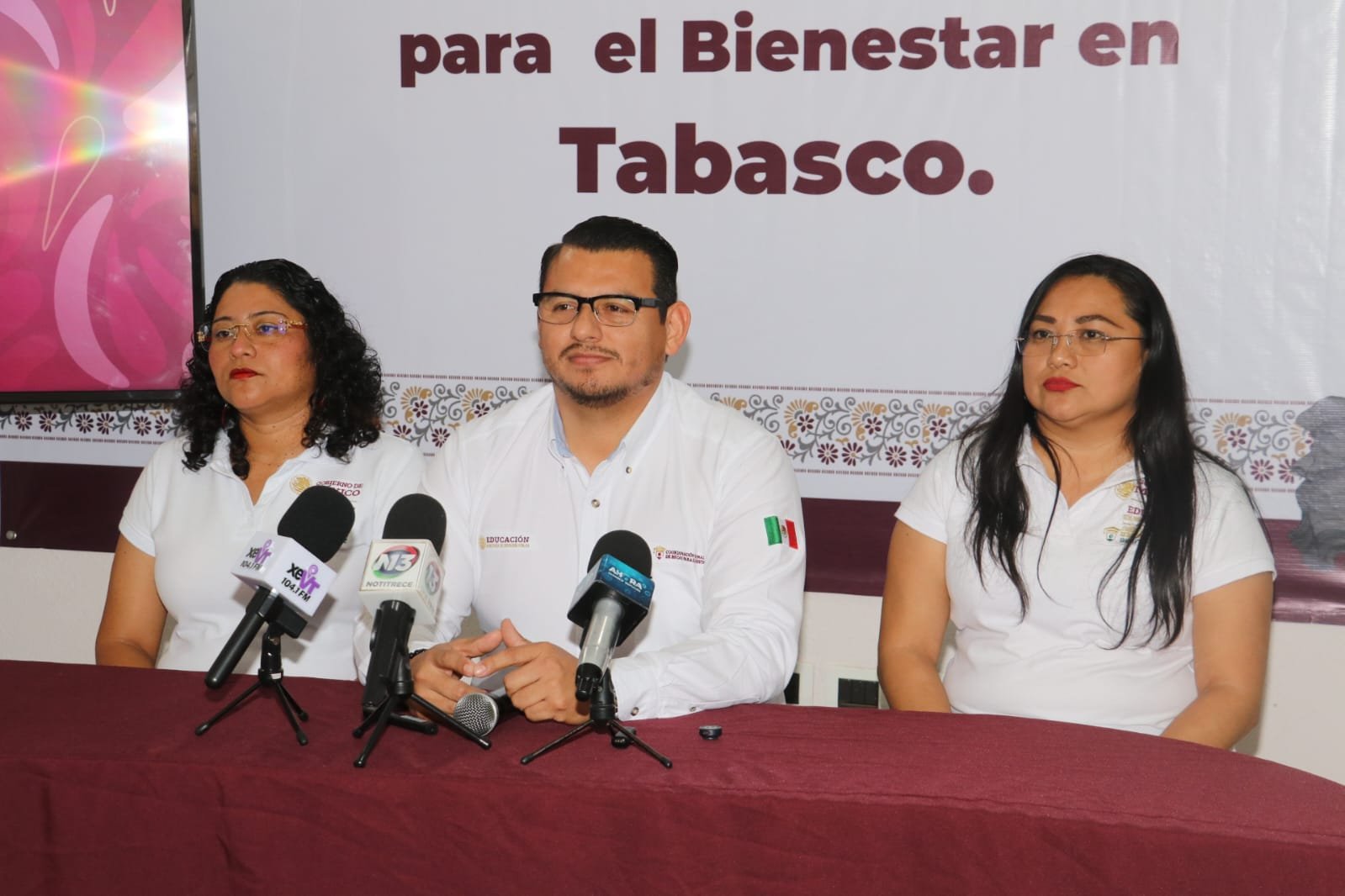 Del 15 al 30 de septiembre: registro Becas Rita Cetina secundaria