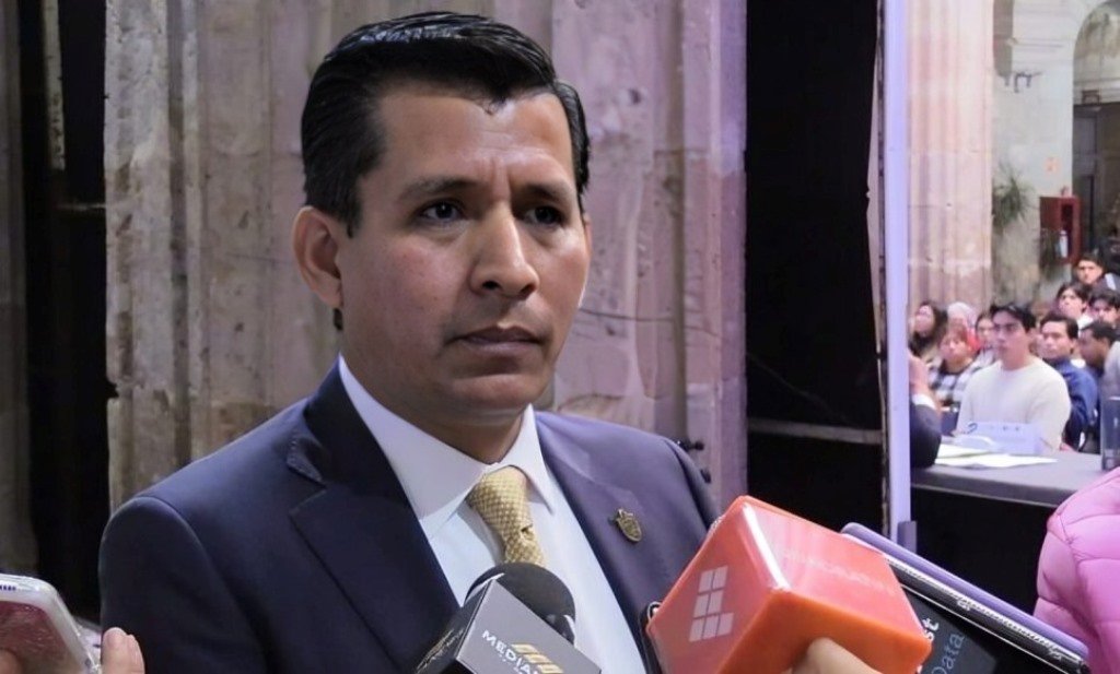 Juez rechaza retirar suspensión contra reforma judicial pese a las resoluciones del TEPJF