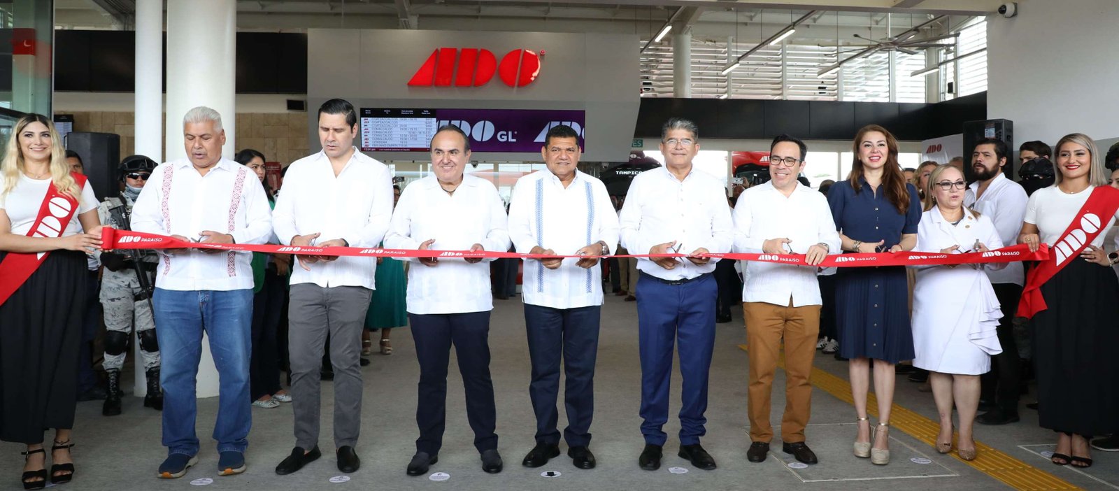 Inauguran nueva terminal de Mobility ADO en Paraíso