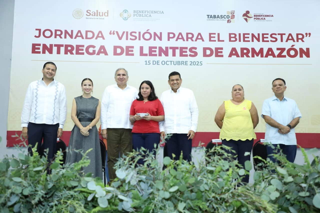 Gobierno y Beneficencia Pública donan 2,587 lentes a personas de bajos recursos