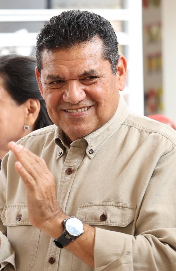 Analiza Javier May cerrar el CREST y convertir penal de Huimanguillo en exclusivo para mujeres