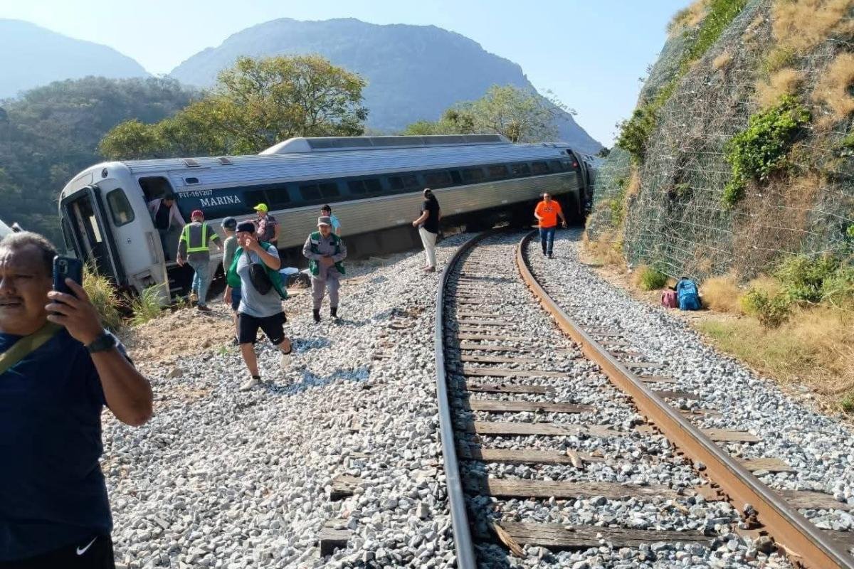 Descarrilamiento del Tren Interoceánico deja 13 muertos