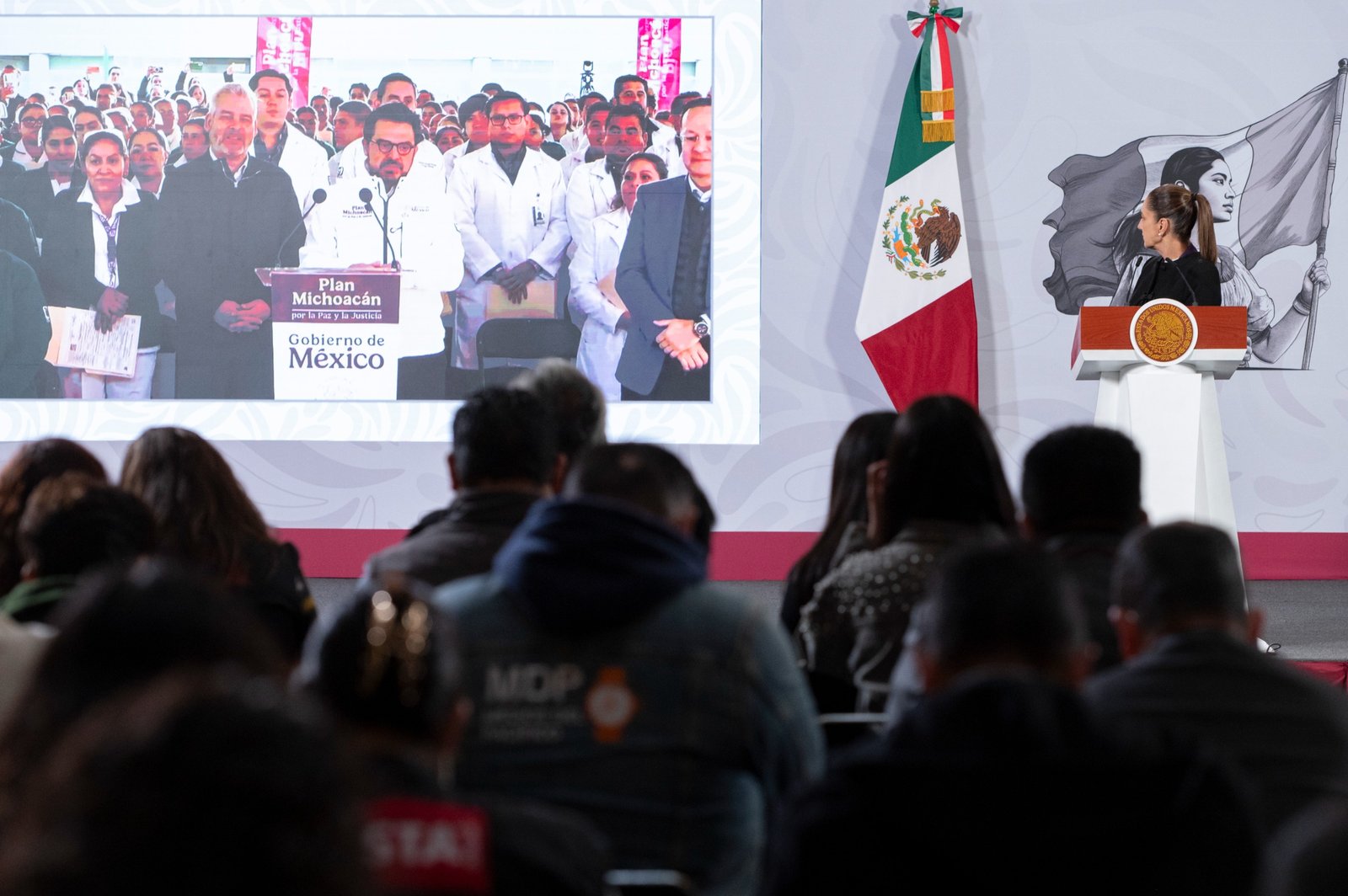 Plan Michoacán: Refuerzo con 270 nuevos profesionales del IMSS en hospitales
