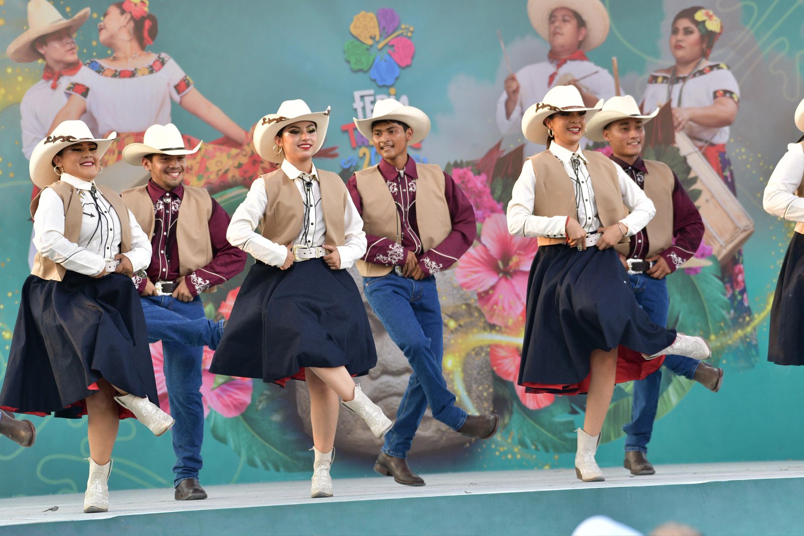 Folclor tabasqueño reúne a Jalpa y Jonuta en la Feria 2026