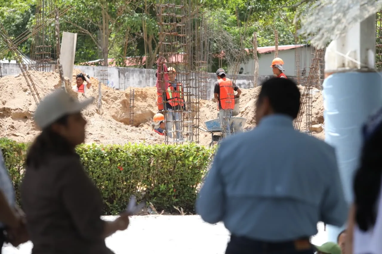 41 mdp en obras de camino, agua y escuela llegan a Tenosique