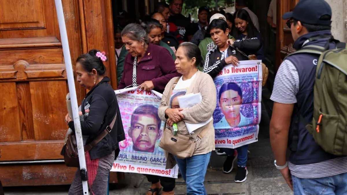Abogado de familias de Ayotzinapa: "seguimos lejos de saber el paradero de los 43"